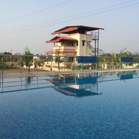 Sfurti Farms Hotel Badlapur Luaran gambar