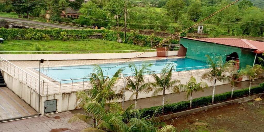 Sfurti Farms Hotel Badlapur Luaran gambar